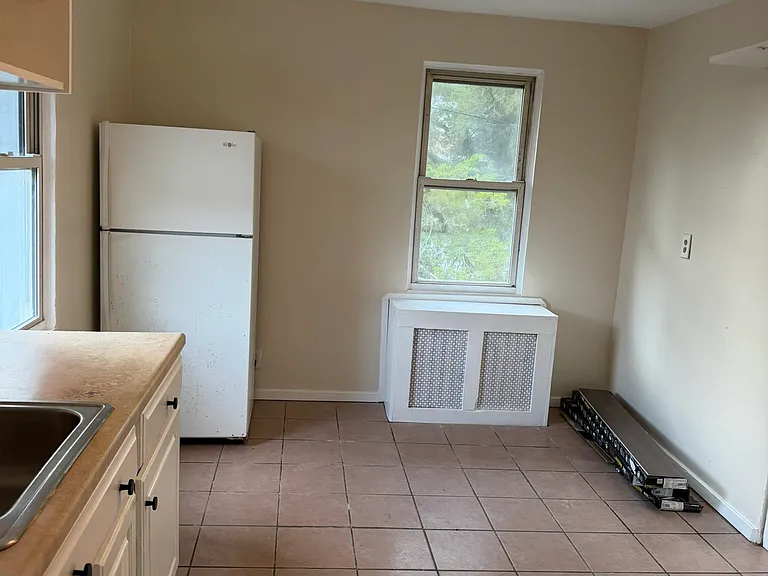 15 E Adams Ave #2 — Photo 4