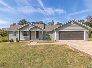 255 Murfield Dr, Poplar Bluff, MO 63901