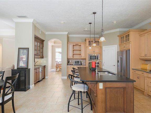 2nd image of 5727 NW 50th Pl