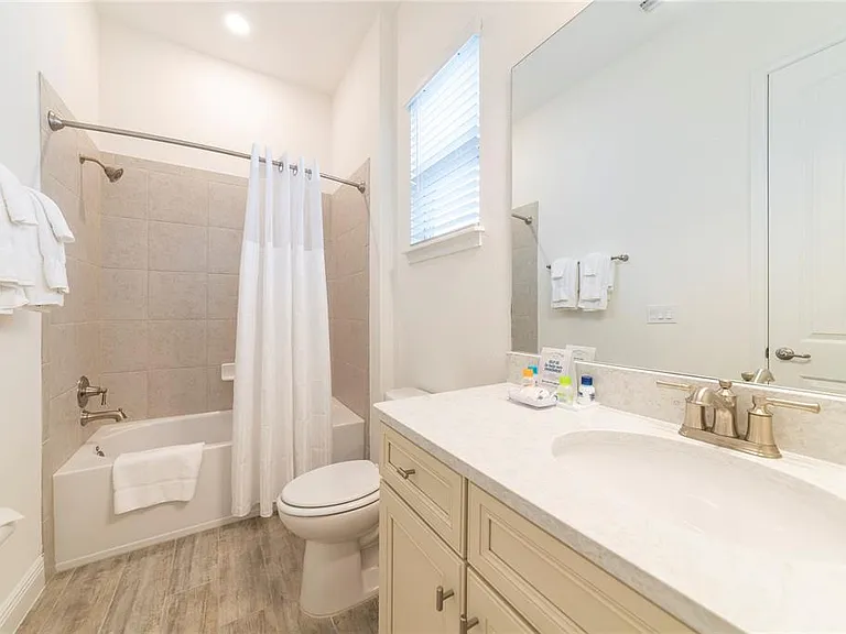 8041 Lost Shaker Ln — Photo 16