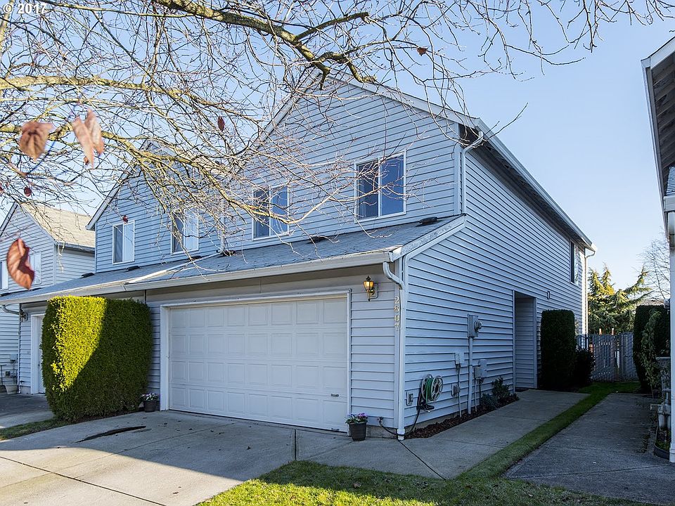 1st image of 2807 NE 116th Ave