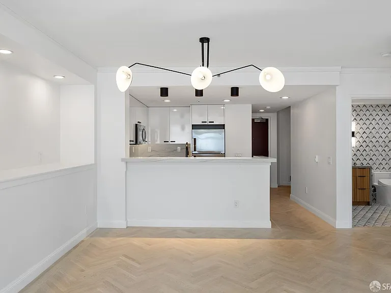 403 Main St #717 — Photo 8