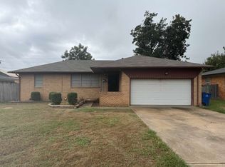 1914 W Spruce Ave, Duncan, OK 73533