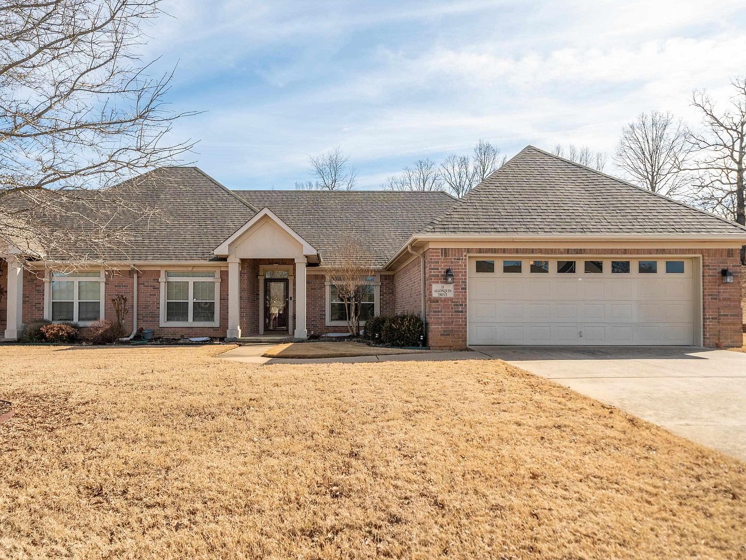 13 Algonquin Dr