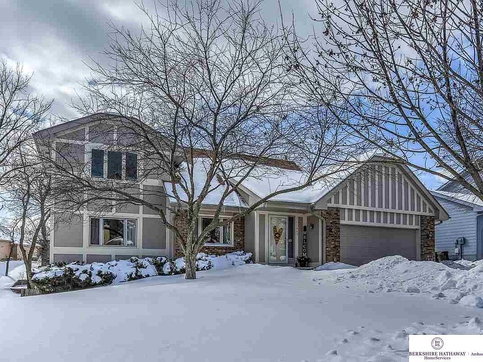 1st image of 15469 Summerwood Dr