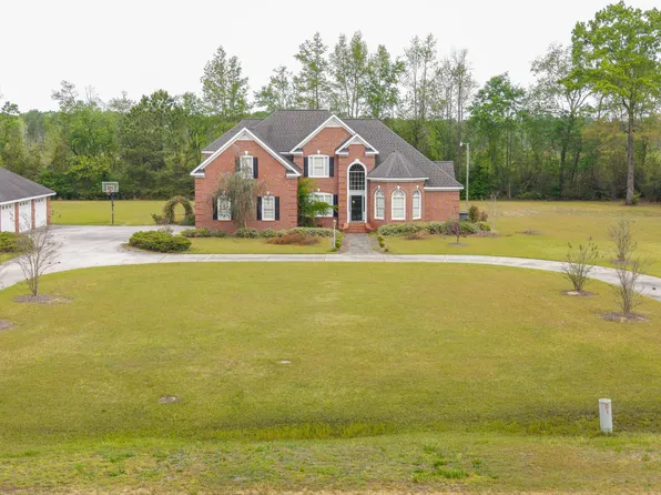 507 N Ingold Avenue, Garland, NC 28441