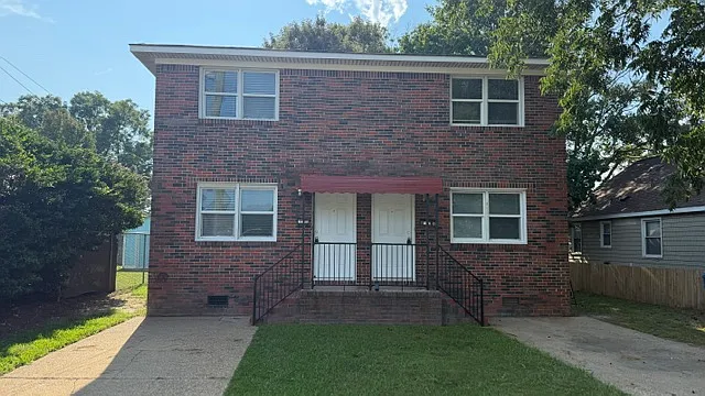 2 bed, 1.5 bath, 961 sqft, $2,100 — Photo 2