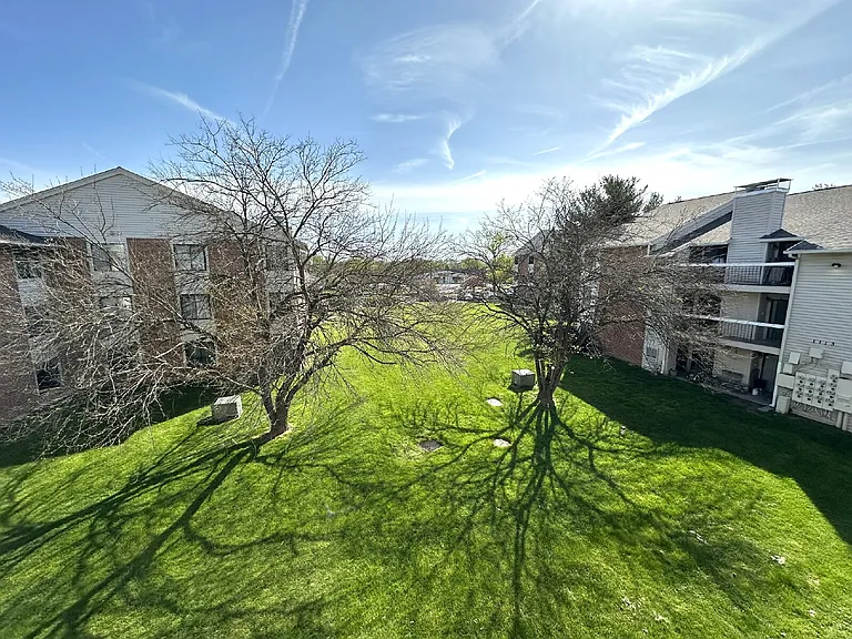 1111 Castle Harbour Way #3C — Photo 18