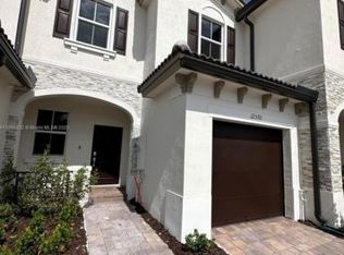 12570 NW 23rd Pl, Miami, FL 33167