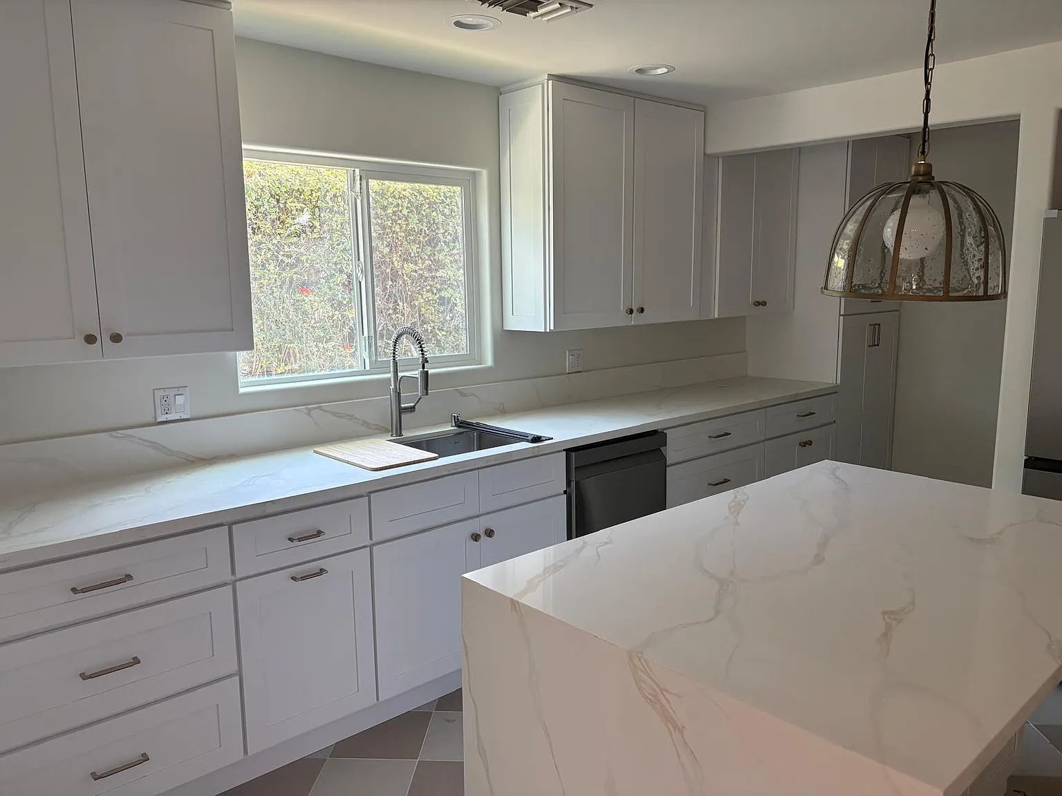 4809 Norwich Ave — Photo 2