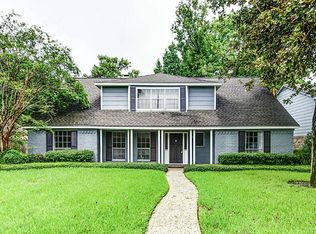 730 Redleaf Ln, Houston, TX 77090