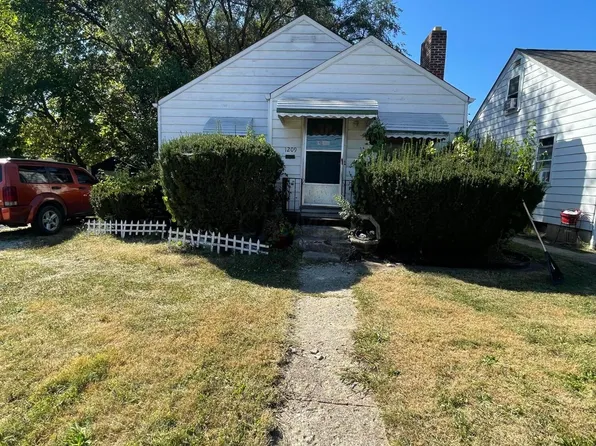 1209 Fairwood Ave, Columbus, OH 43206