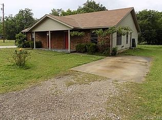 422 3rd Penn West St, Holdenville, OK 74848