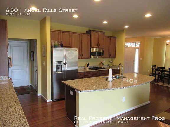4th image of 9301 Angel Falls St