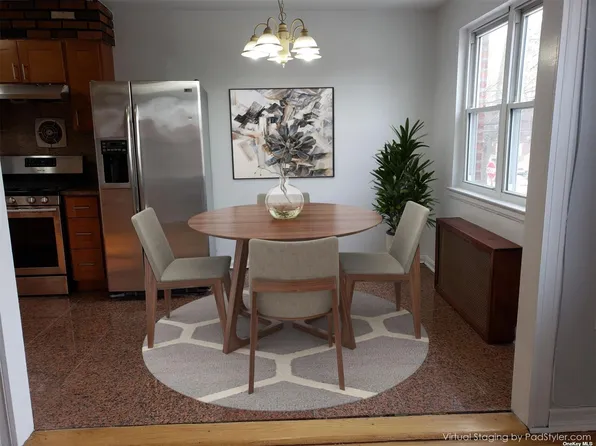 21202 43rd Ave, Bayside, NY 11361