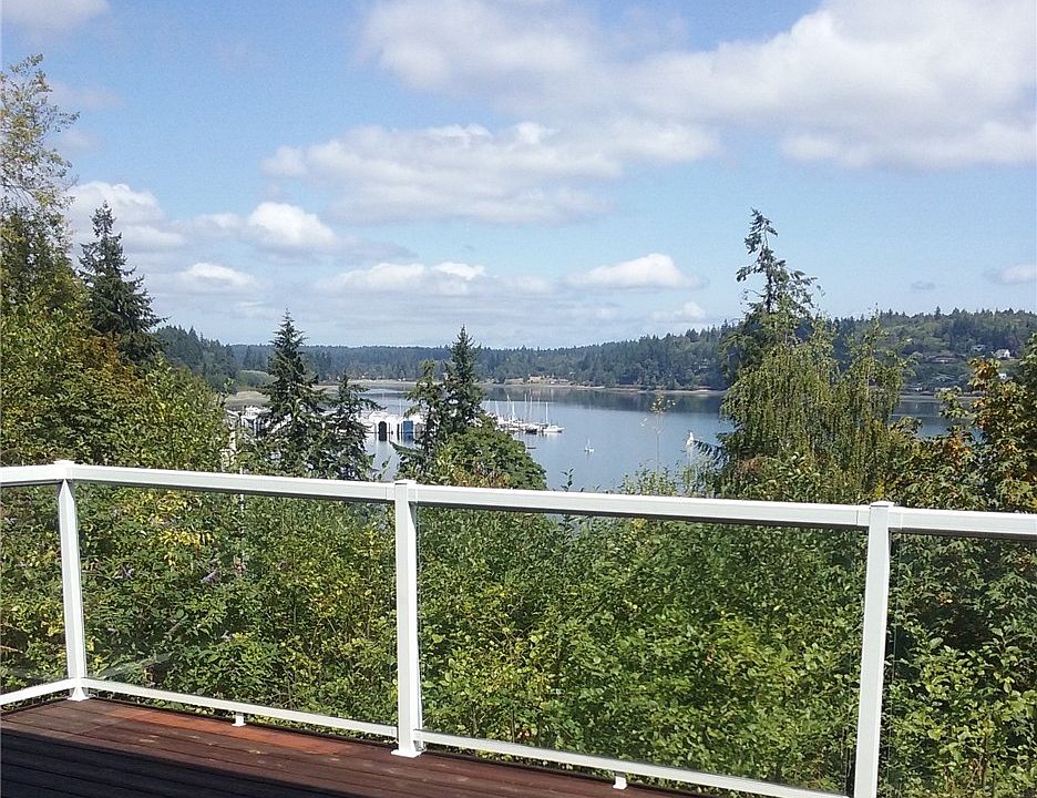 1st image of 3711 NW Phinney Bay Dr