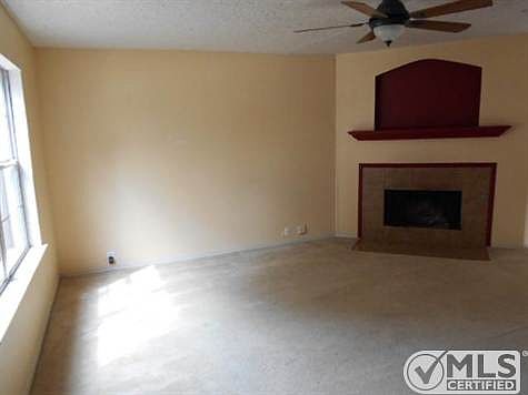 4th image of 2213 Tisbury Way