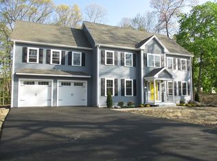 529 Chadwick Rd, Haverhill, MA 01835