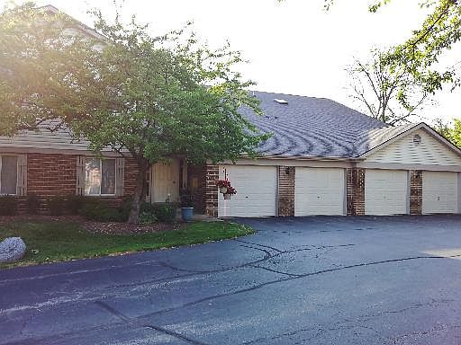 1st image of 1533 Commodore Ct Unit 5