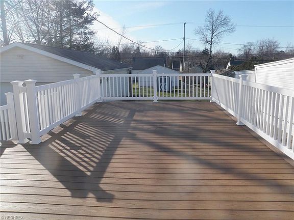 2nd image of 1278 Summit Dr