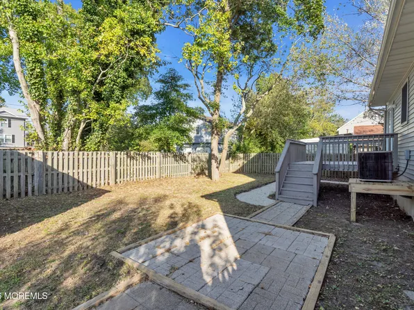 91 Adriatic Avenue, Waretown, NJ 08758