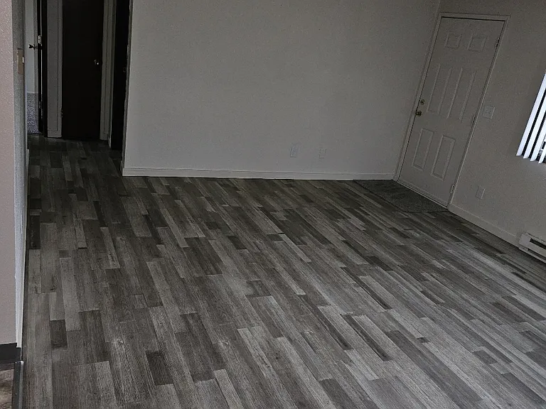 301 NW Cary St #301 — Photo 6