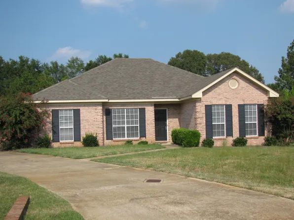 170 Post Oak Pl, Wetumpka, AL 36093