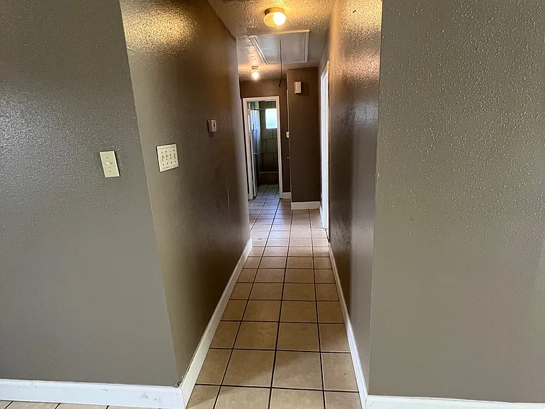 4218 Hawk Meadow Dr — Photo 9