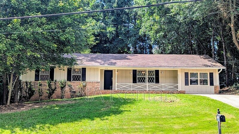 1st image of 1936 Devore Dr SW