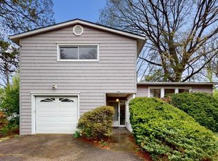 6 Cherrywood Rd, Scarsdale, NY 10583