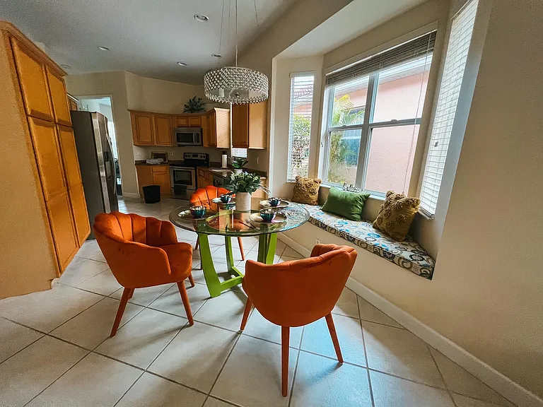 6243 Ashwood Ln — Photo 7