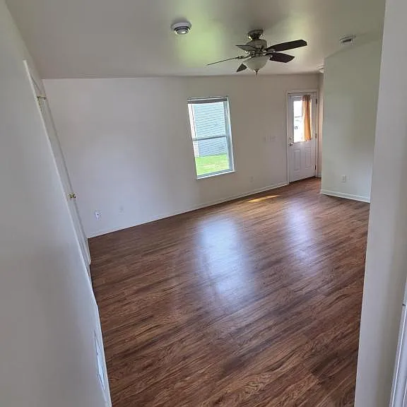 685 Camp St — Photo 19