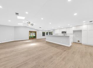 6780 Judistine Dr, Fair Oaks, CA