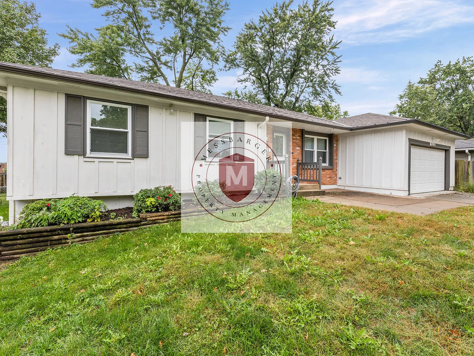 3 bed, $2,495 — Photo 2