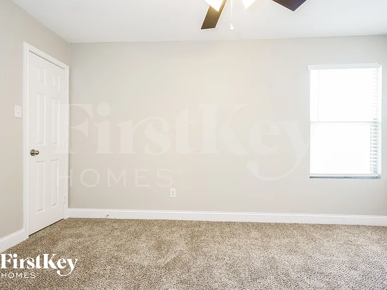 101 Sycamore Cir — Photo 11