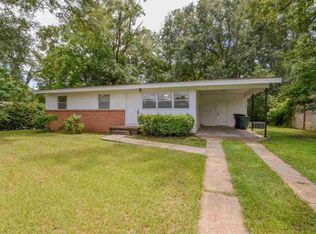 2117 Belle Vue Way, Tallahassee, FL 32304