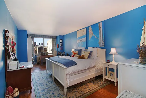 Sold by Corcoran | media 24