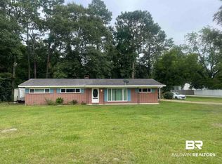902 E 5th St, Bay Minette, AL 36507