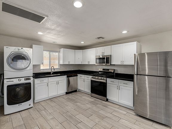 5th image of 1934 E Monte Vista Rd #B