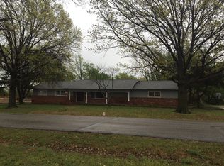 10 S Lakeridge Dr, Goddard, KS 67052