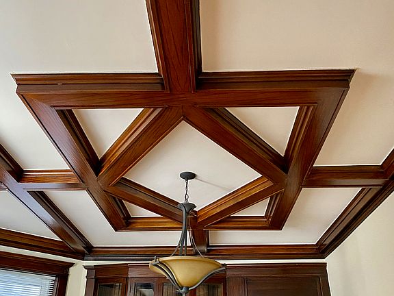 4th image of 1336 W Wellington Ave #1