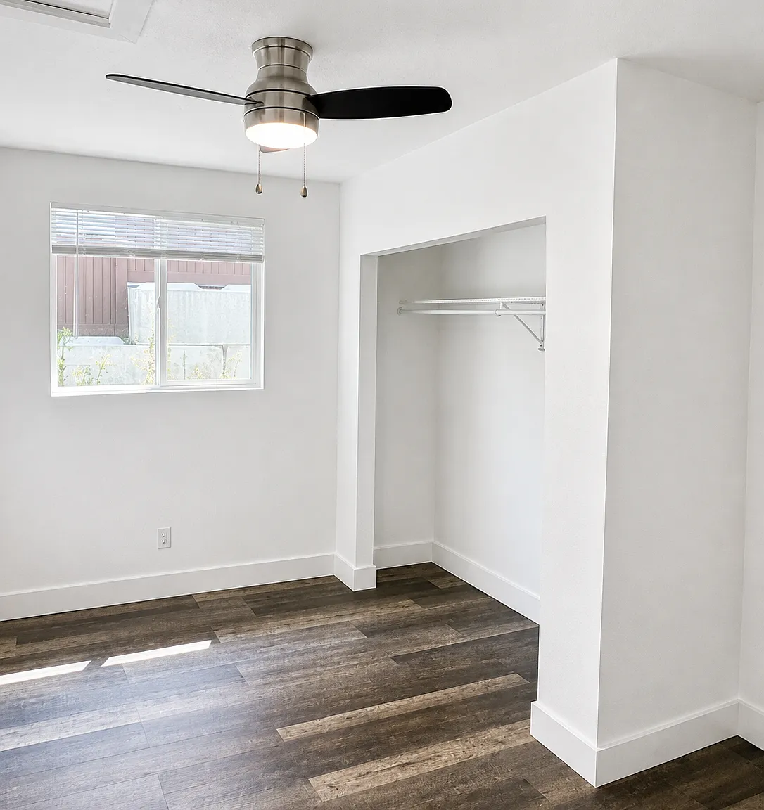 1721 E Fort Union Blvd - TAT - 1 — Photo 3