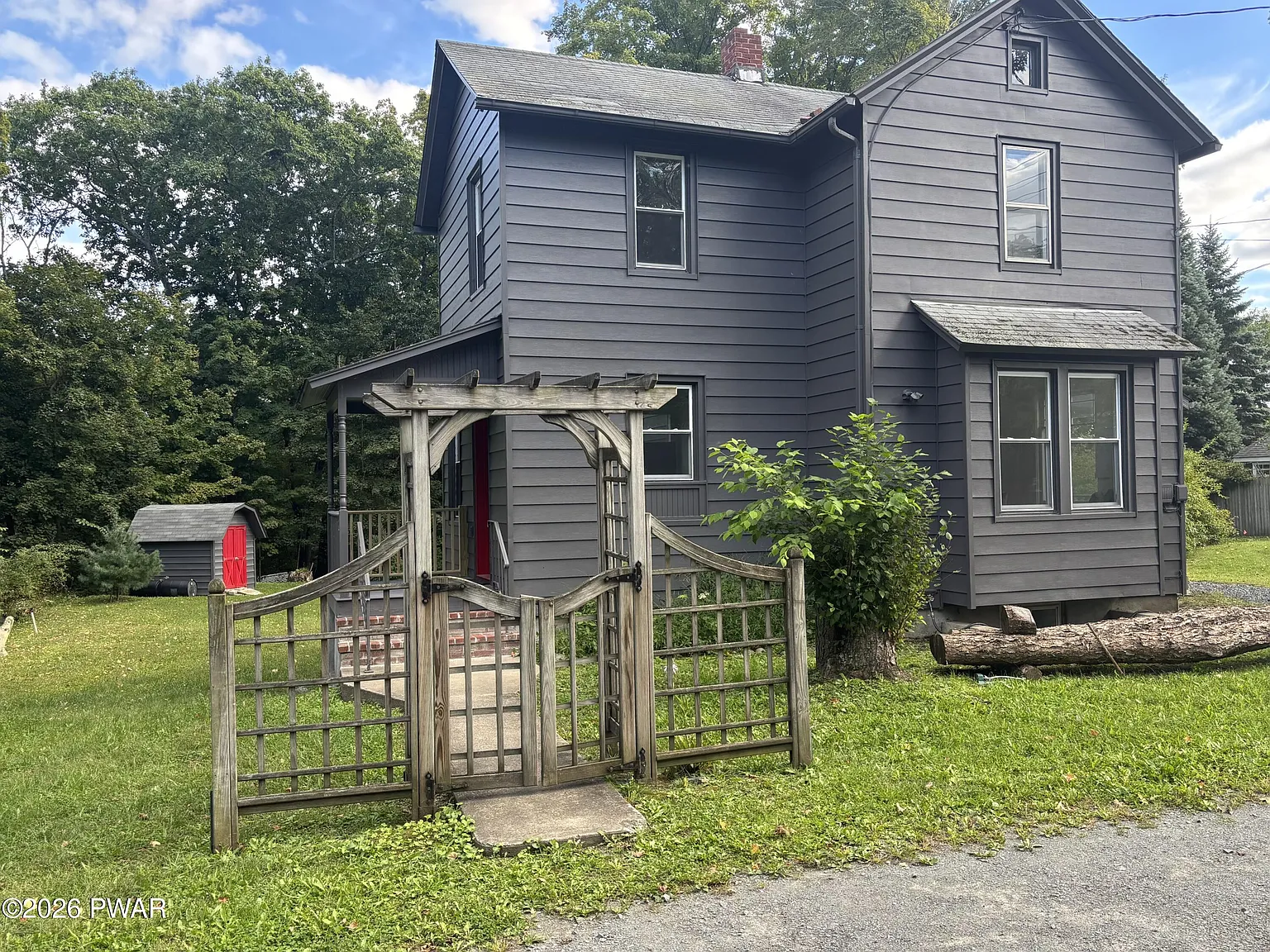 2 bed, 1.0 bath, 1208 sqft, $2,500 — Photo 3