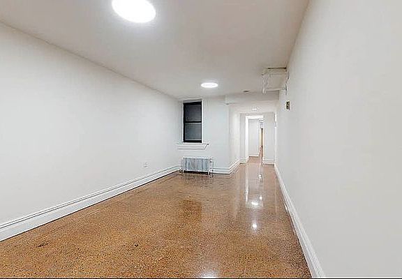 5th image of 108 E 97th St #1D