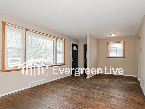 4th image of 20 Florissant Park Dr