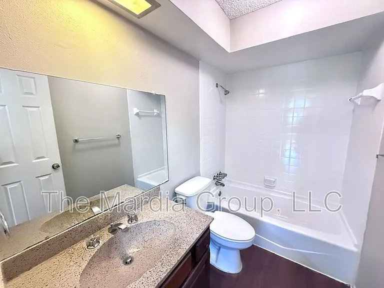 13222 Fall Manor Dr — Photo 8
