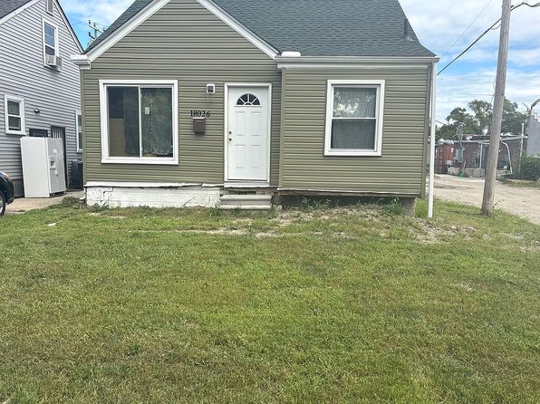 18026 Fenelon St