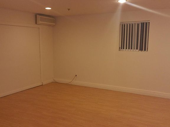 4th image of 1265 S Adams St #1