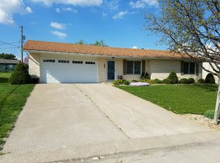 4308 Sunburst Dr, Hannibal, MO 63401