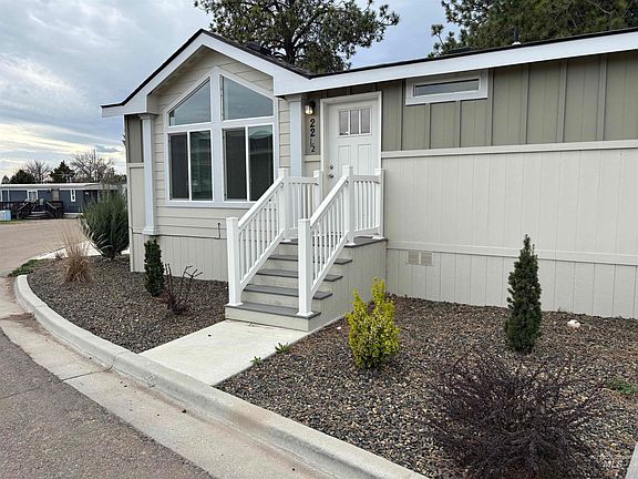 3rd image of 1220 N 4th St #22.5